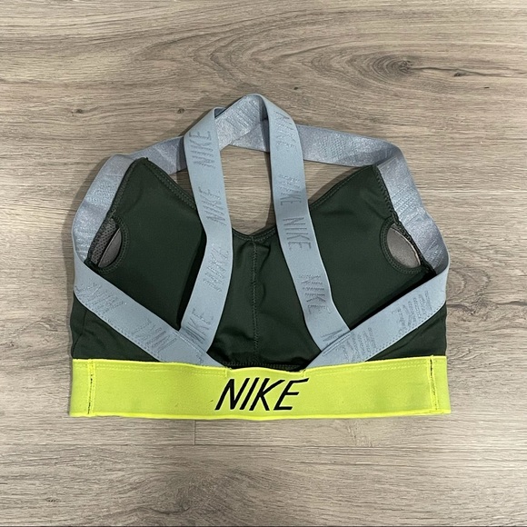 Nike Dri-Fit Sports Bra Size XS - Picture 4 of 6
